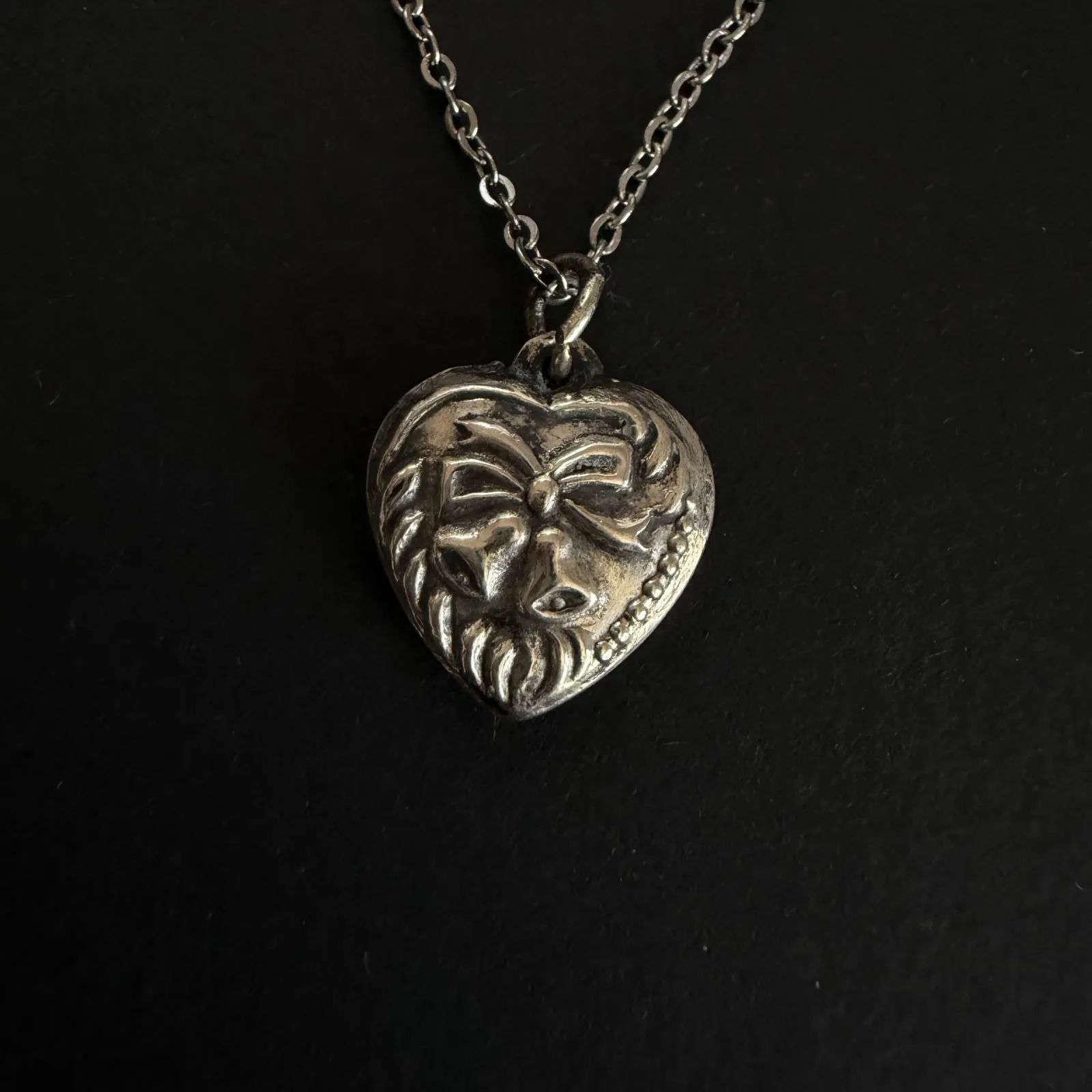【40s Sweetheart Jewelry】 スウィートハートジュエリー ベル 鈴 リボン シルバーネックレス NAVY パフィハート ヴィンテージ