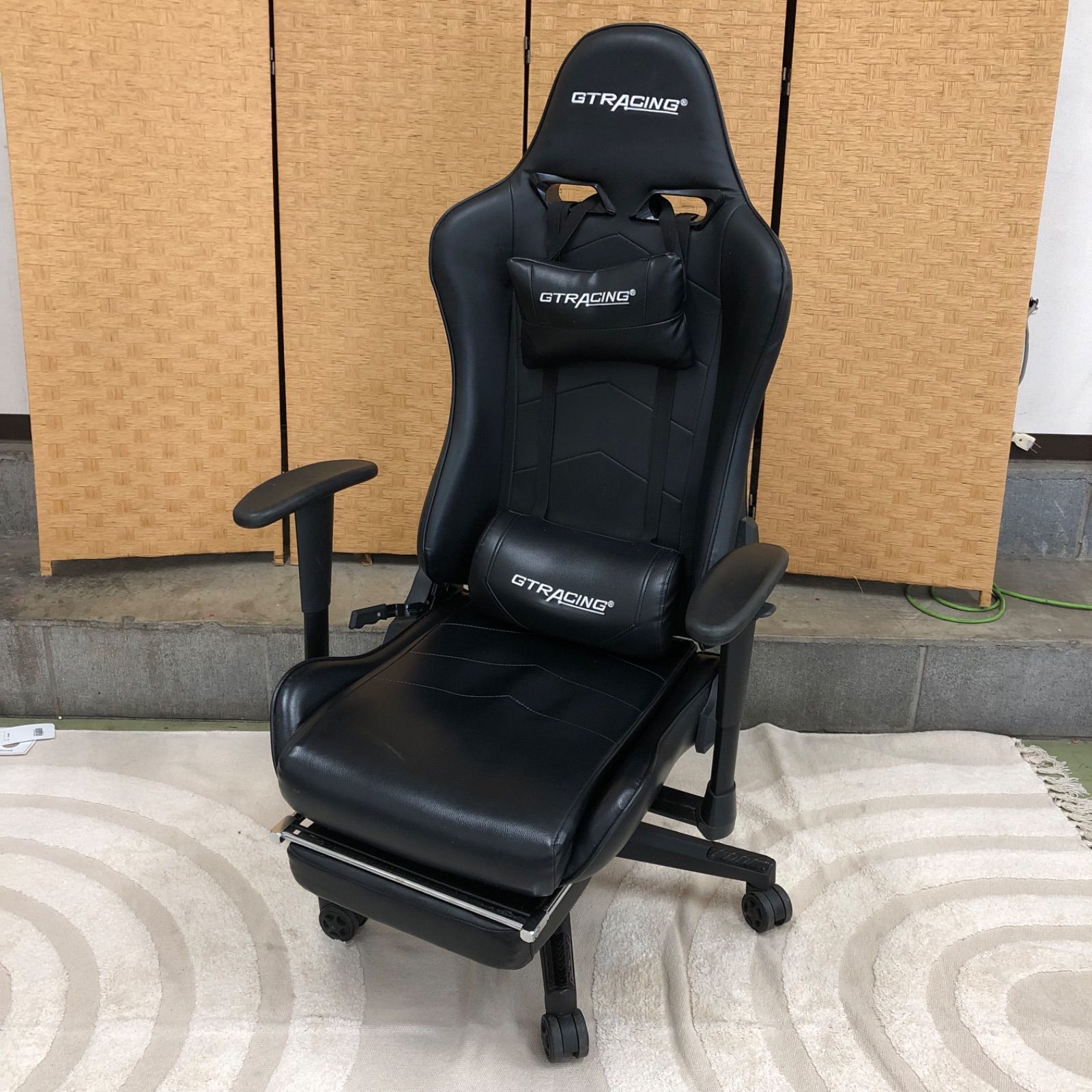 □【値下げ交渉可能】GT RACING ジーティーレーシング ゲーミングチェア GT901 リクライニング オットマン付き ブラック 直接引き取り歓迎！横浜市保土ヶ谷区