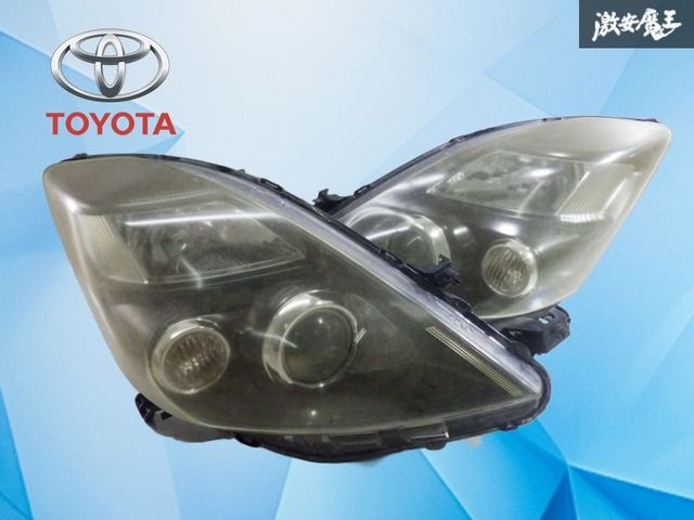 アイシス ヘッドライト HID 左右 koito 44-72 100-78937 アイシス 純正