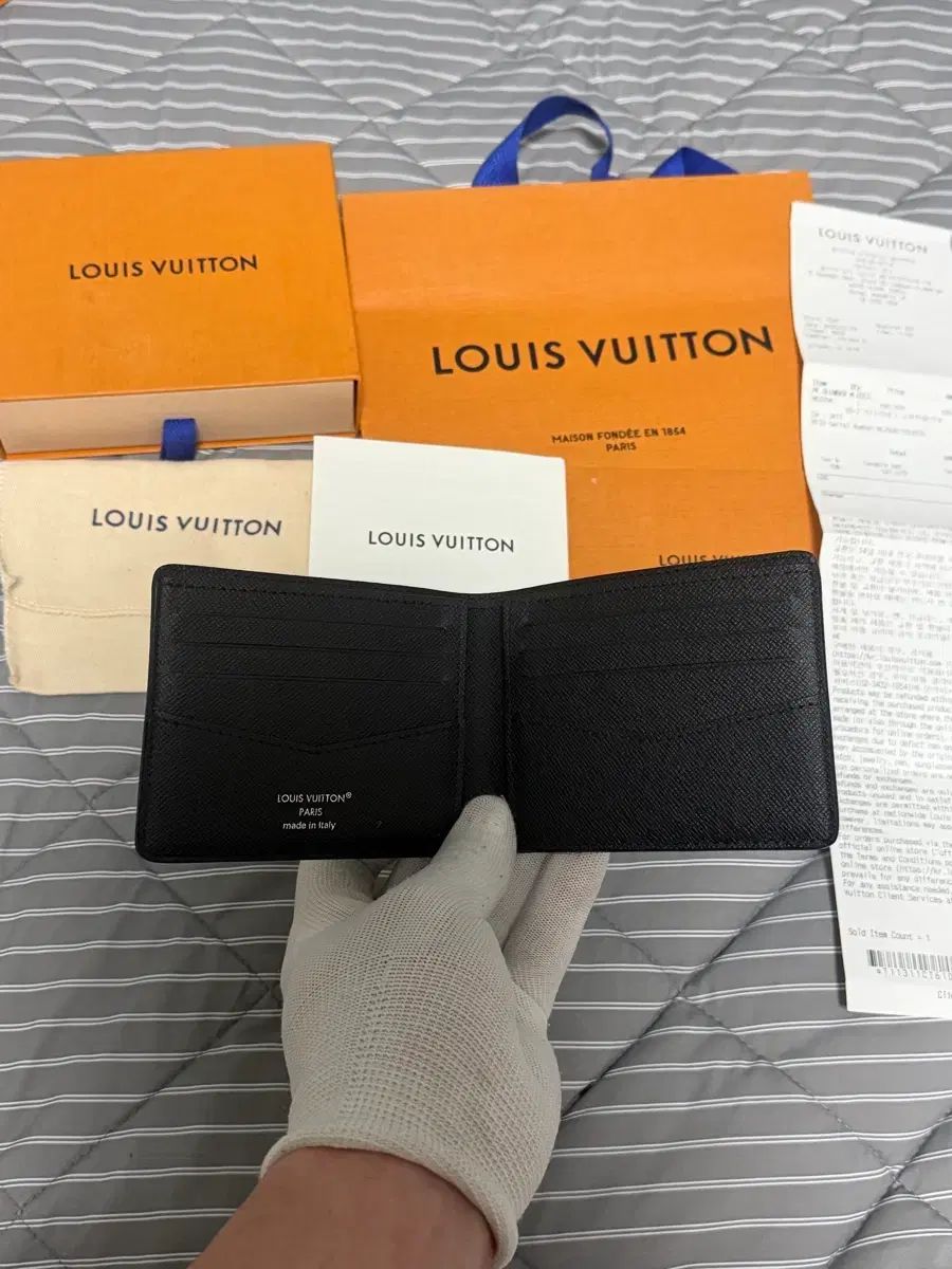 25 07購入 Louis Vuitton エクリプス スレンダー 二つ折り財布 M62294