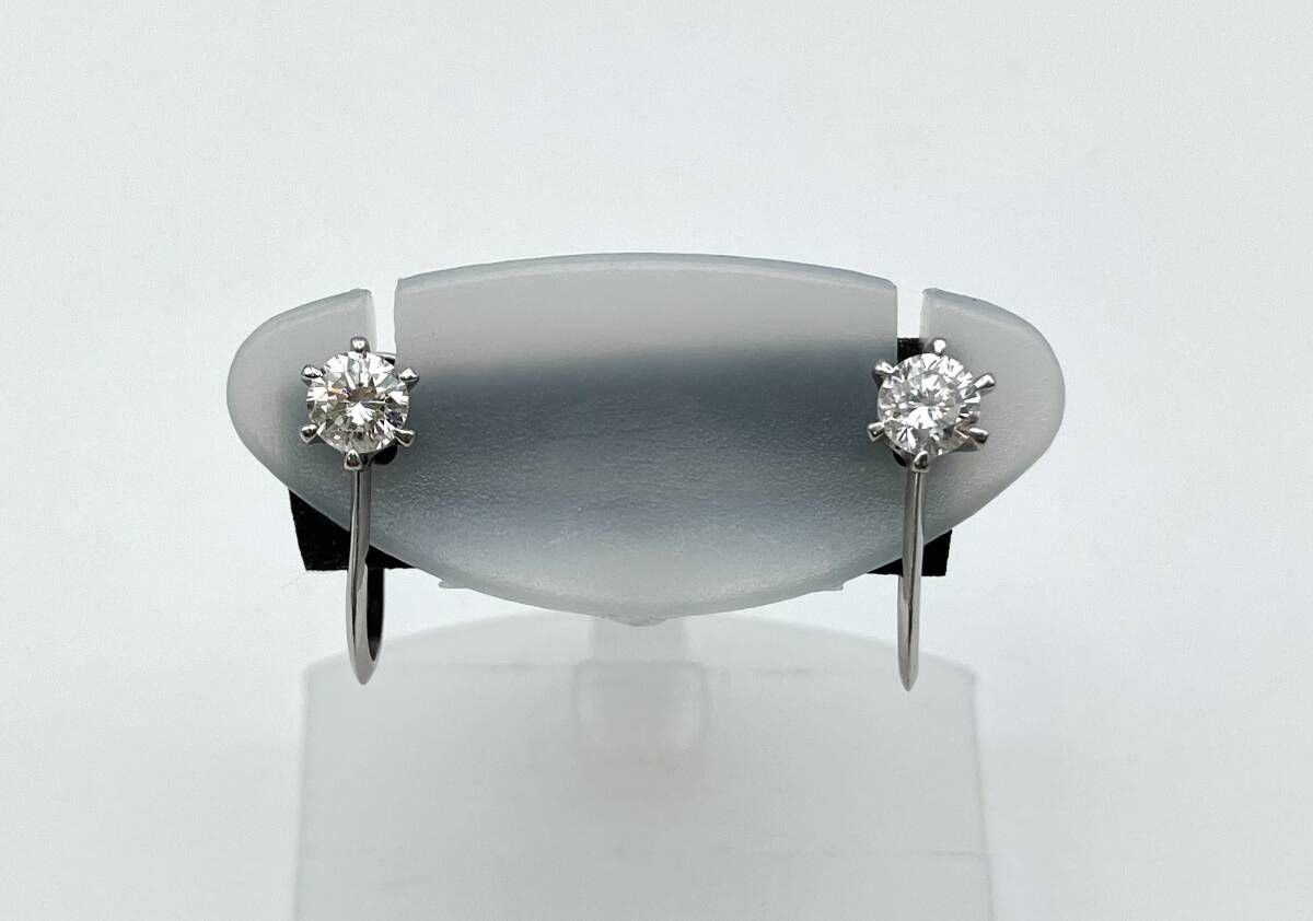 Pt900 イヤリング ダイヤ0.15ct×2／1.5g プラチナ ソーティング付き