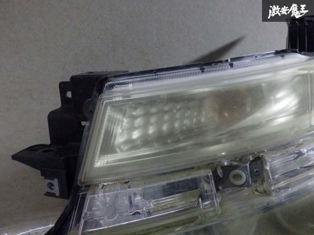 点灯OK！破損無し！】日産純正 E52 TE52 PE52 エルグランド 前期 HID