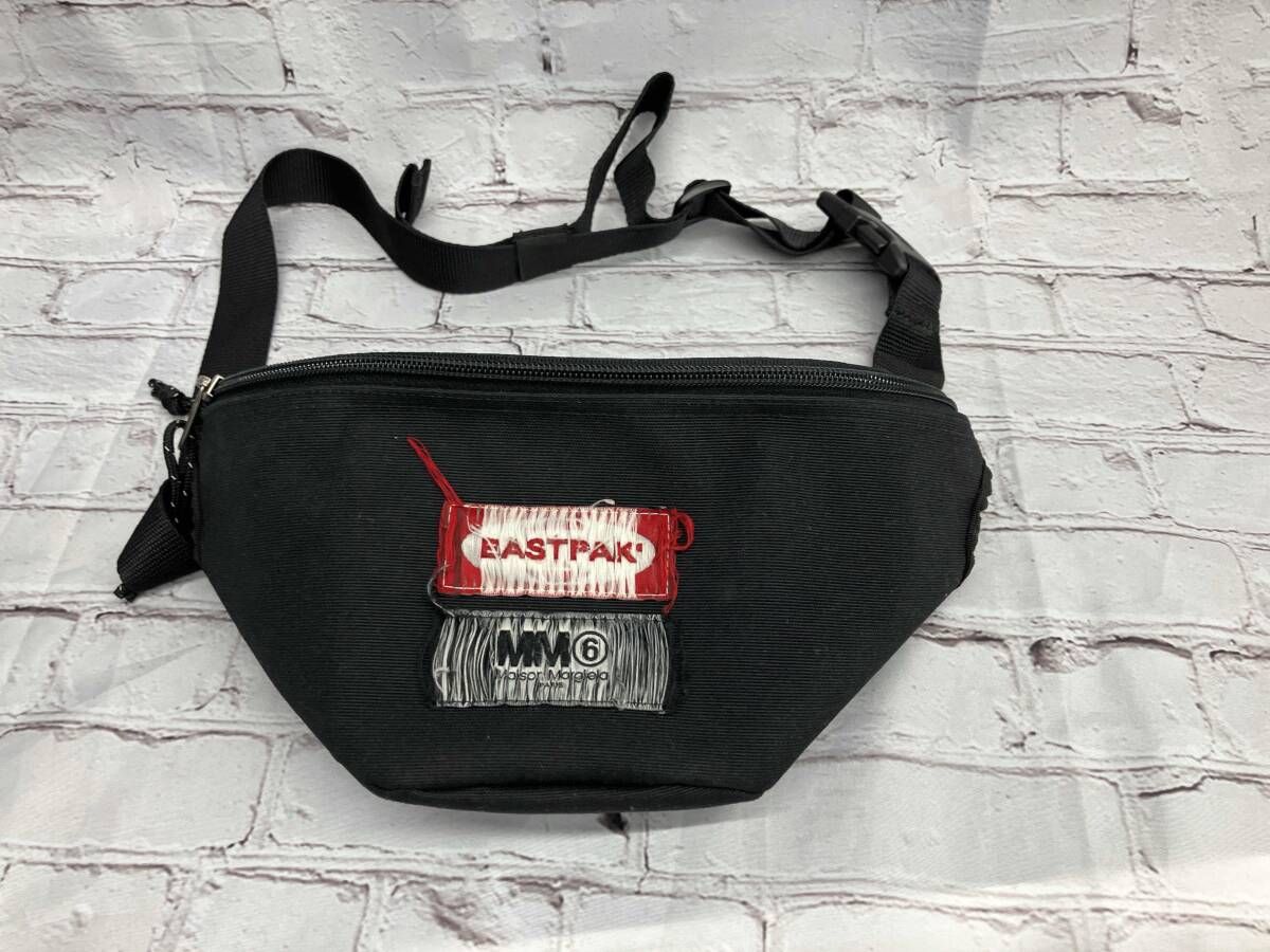 MM6 EASTPAK エムエムシックス イーストパック ボディバッグ ブラック
