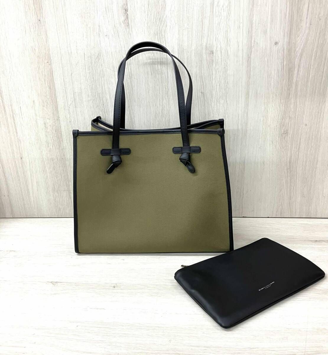 GIANNI CHIARINI/ジャンニ キアリーニ/トートバッグ/MARCELLA/カーキ/ポーチ付属/カーキ