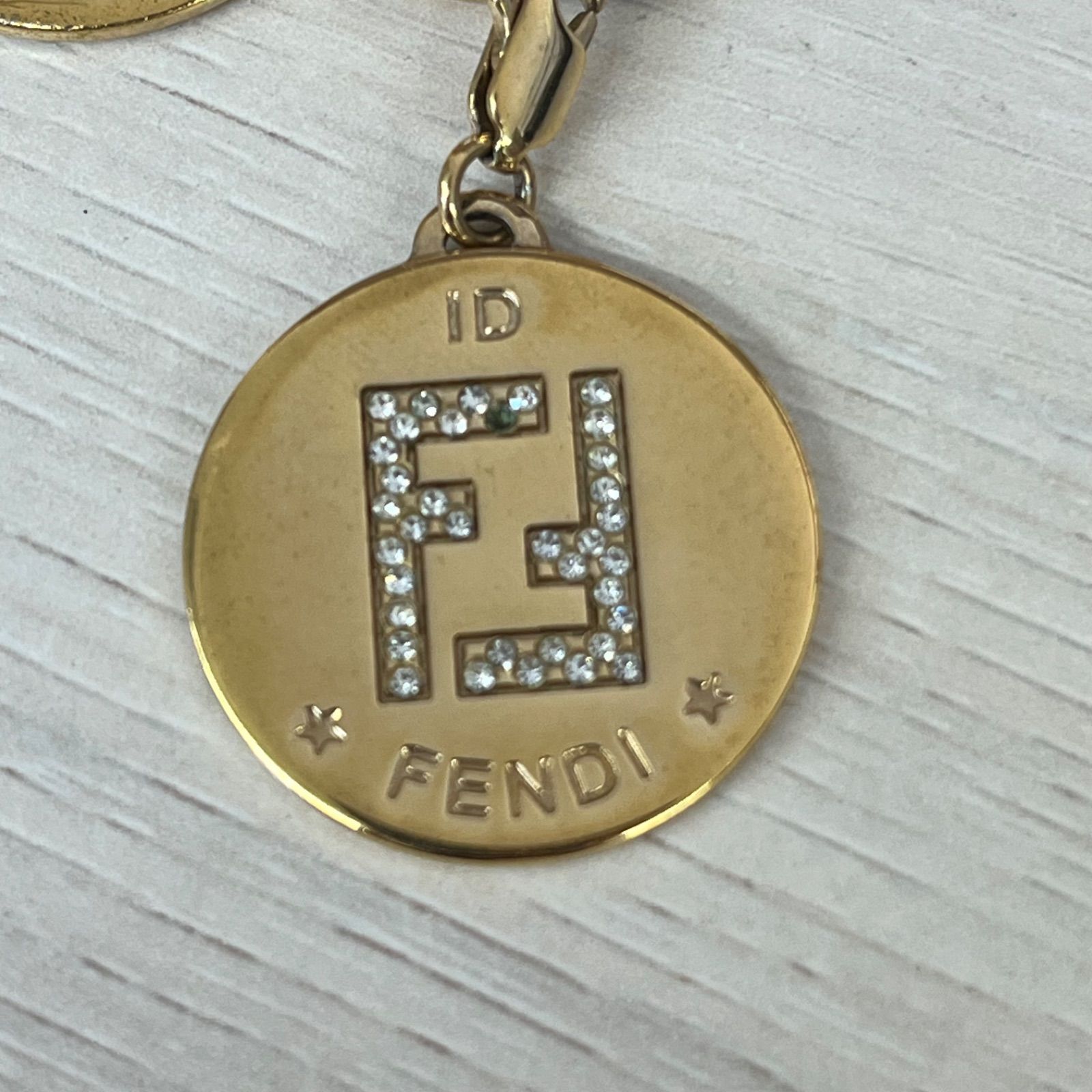 美品☆FENDI☆FF柄ネックレス☆ペンダント　チャーム チェーン ゴールド s) FENDI フェンディ FF 柄 ネックレス ペンダントチャーム チェーン