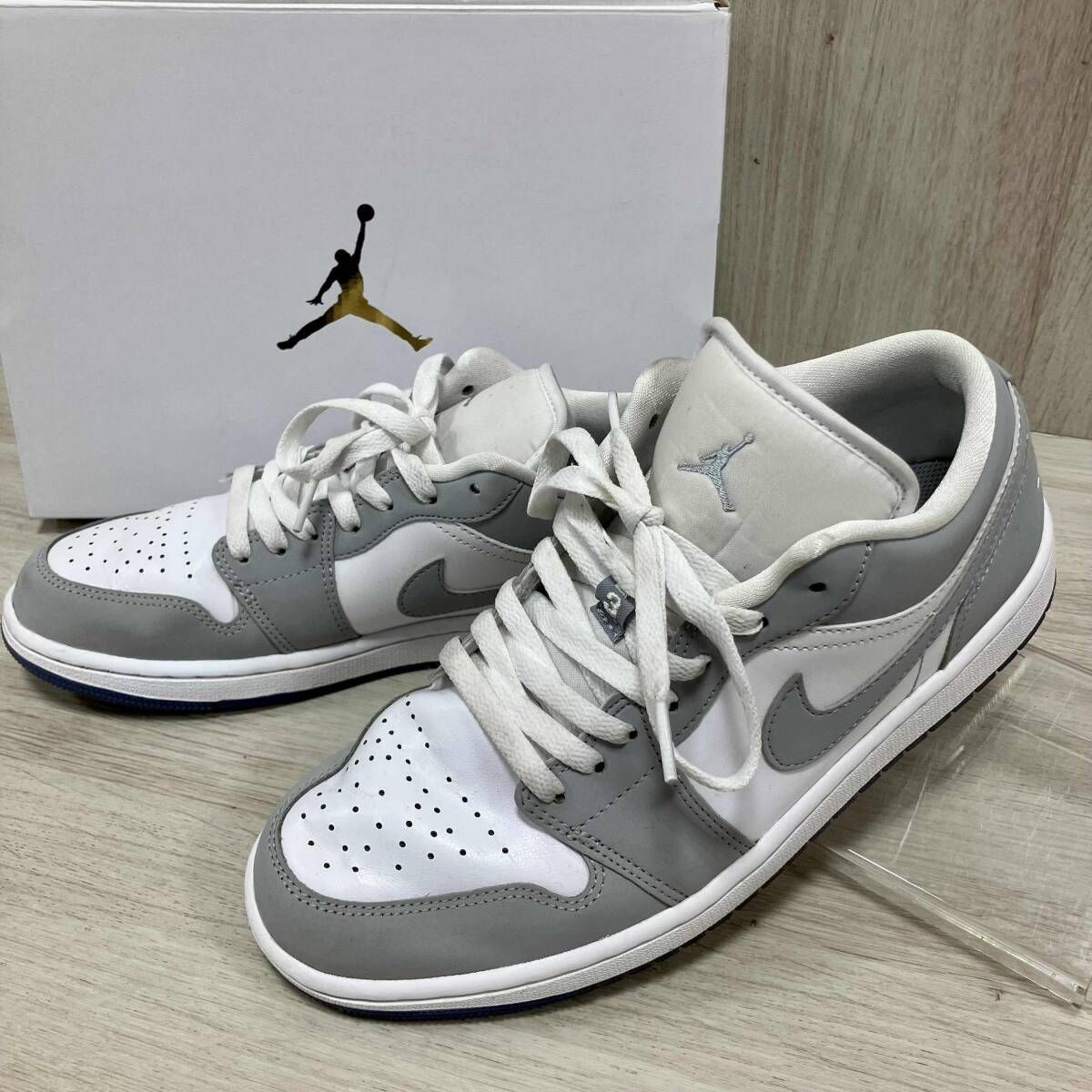 NIKE/スニーカー/DC0774-105 ナイキ ウィメンズ エアジョーダン1 ロー ウルフグレー 26.5cm