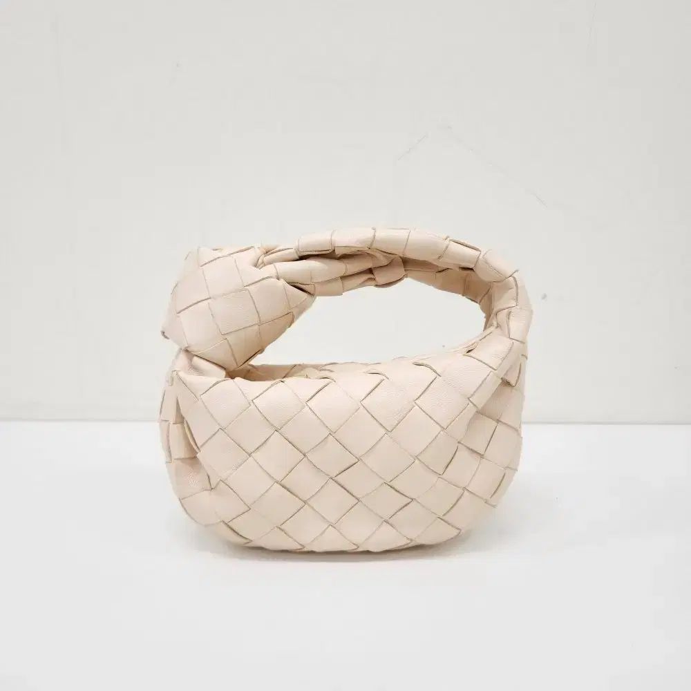 中古ブランド Bottega Veneta マイクロ キャンディ ジョディバッグ マカロン