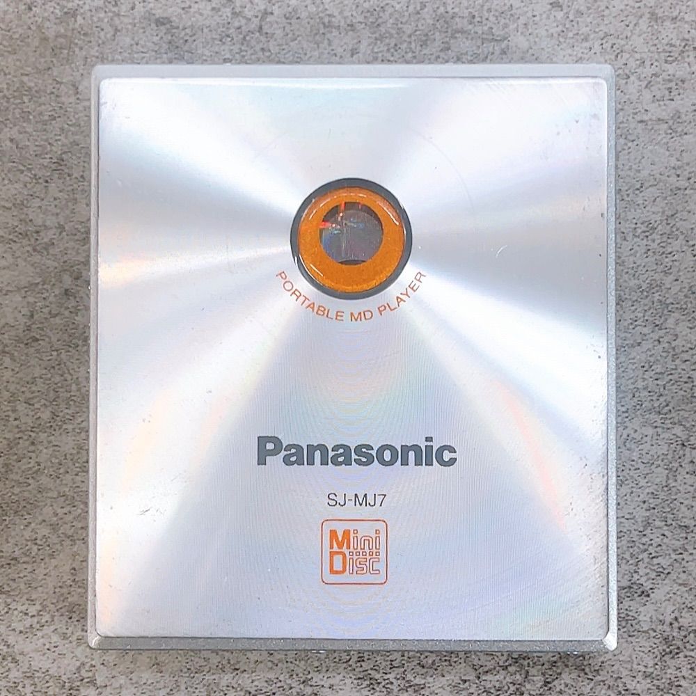 H-1686 Panasonic ポータブルMDプレーヤー SJ-MJ7 シルバー 動作品
