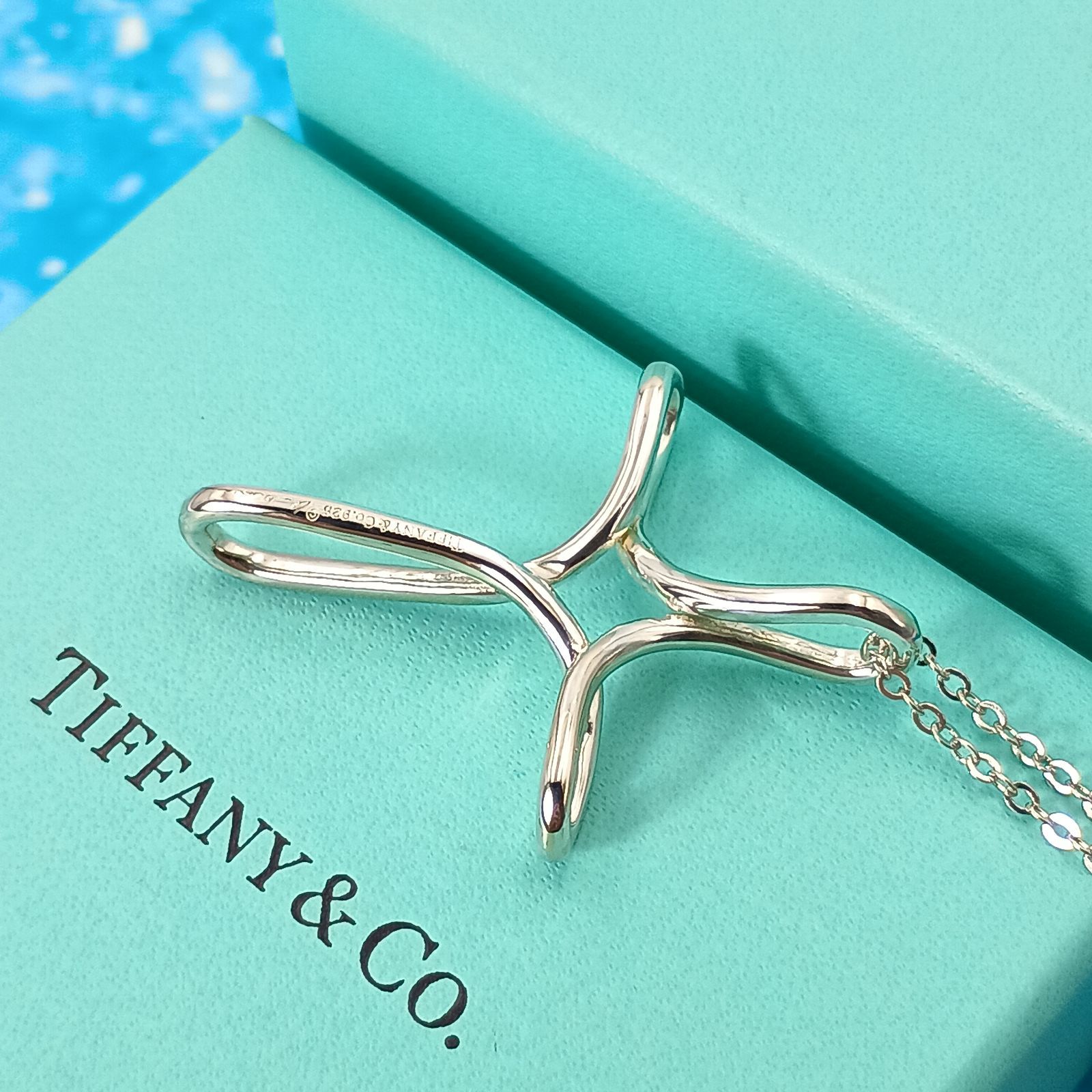 TIFFANY&Co. ティファニー インフィニティ クロス ネックレス