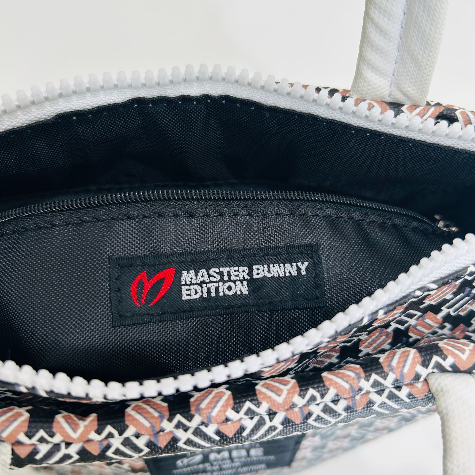 NC3816 マスターバニー MASTER BUNNY EDITION カートバッグ 小型