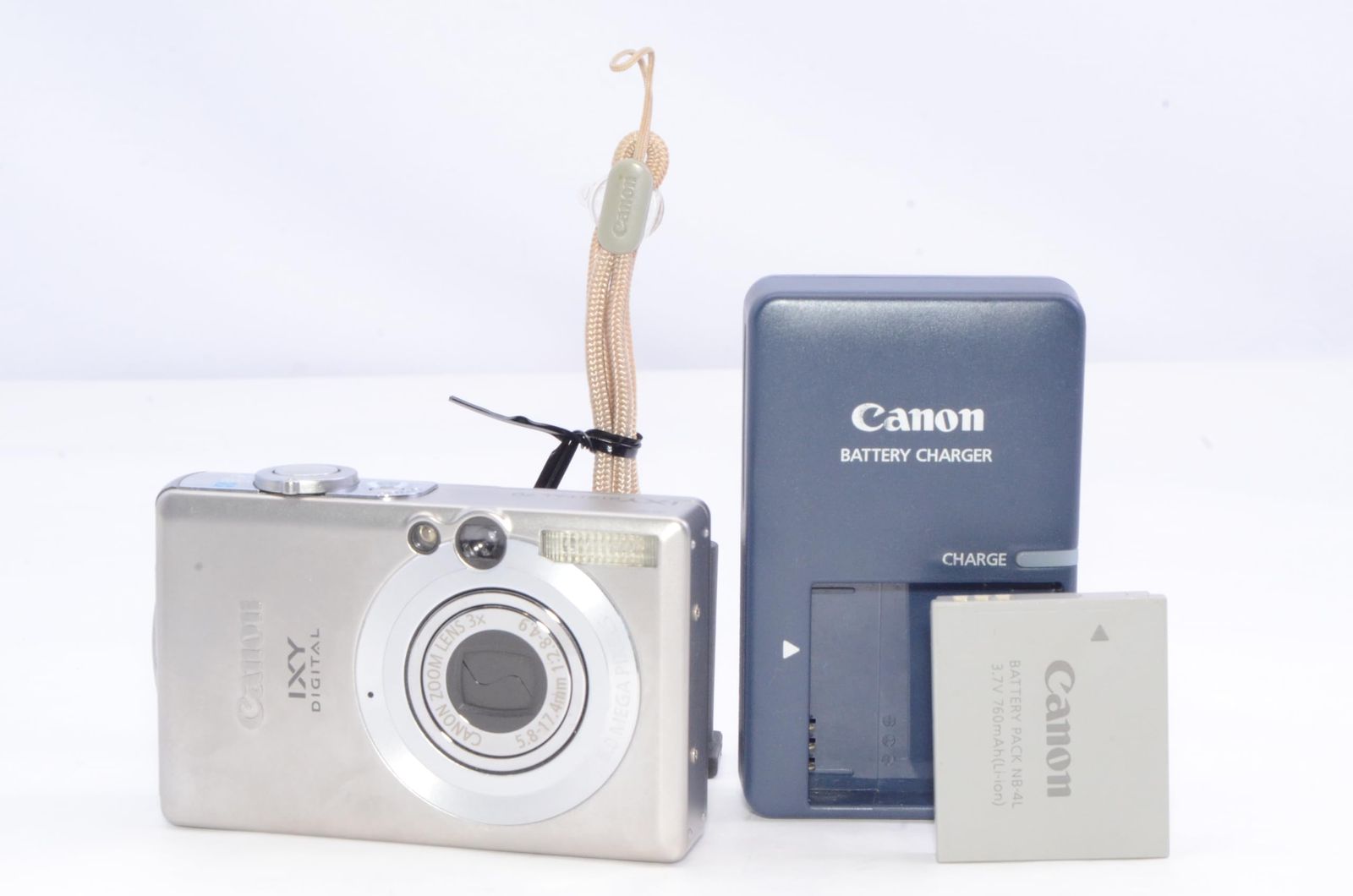 Canon IXY DIGITAL 70 コンパクトデジタルカメラ 動作確認済み 付属品あり 実用良好