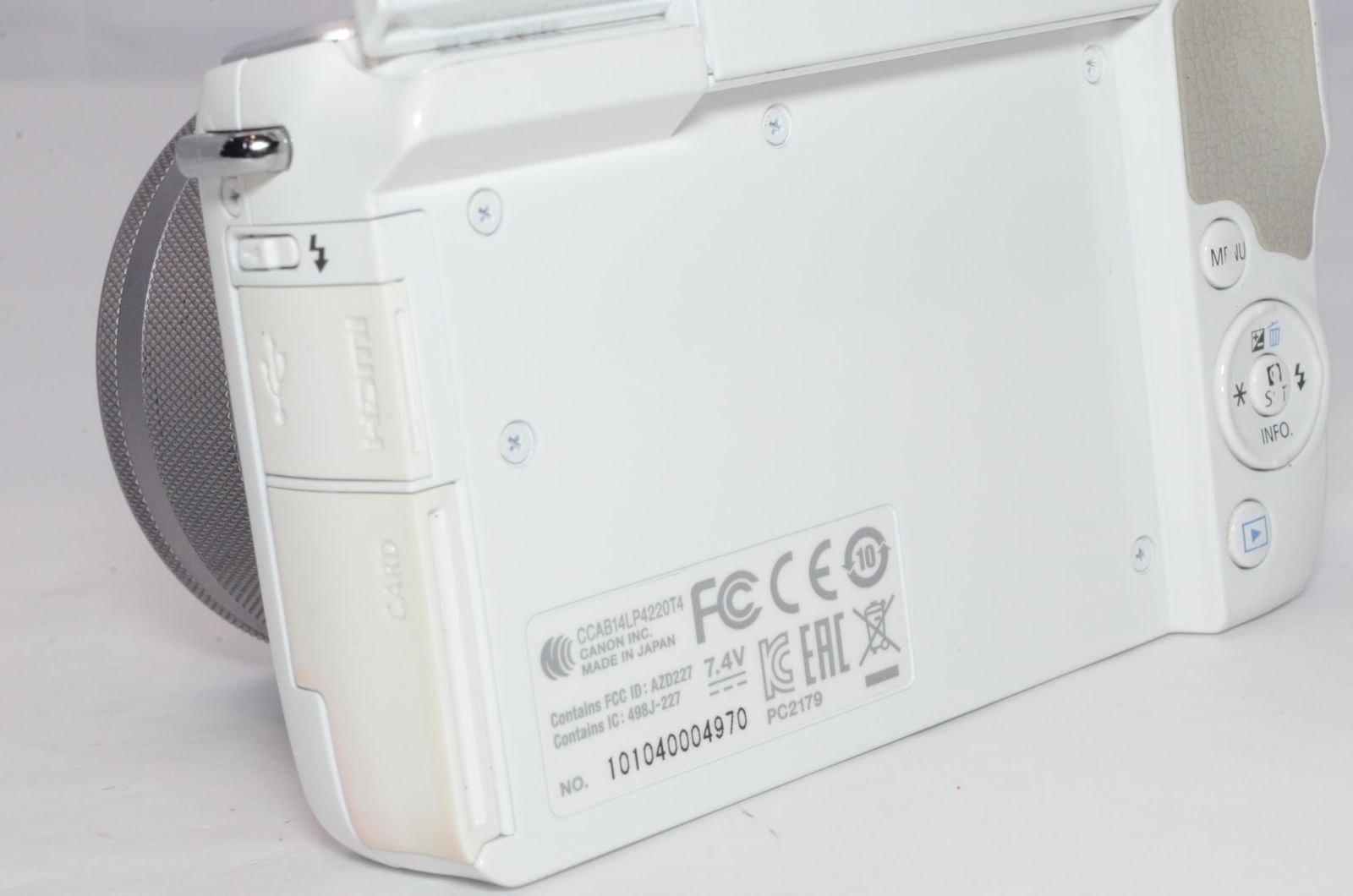 Canon EOS M10 レンズキット ホワイト EF-M15-45mm 動作確認済み 実用