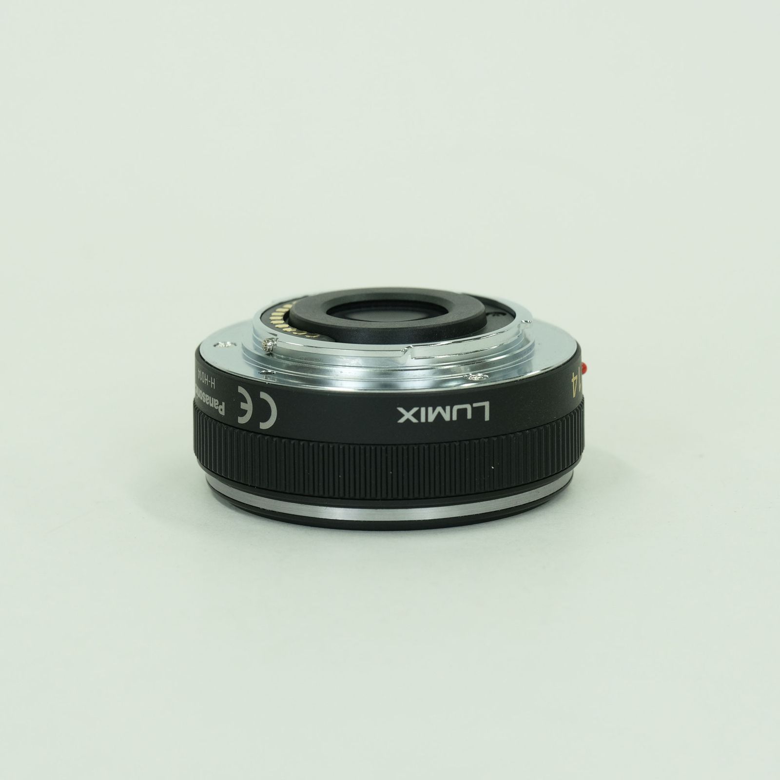 美品 | フード・フィルター付] Panasonic LUMIX G 14mm F2.5 ASPH. H 