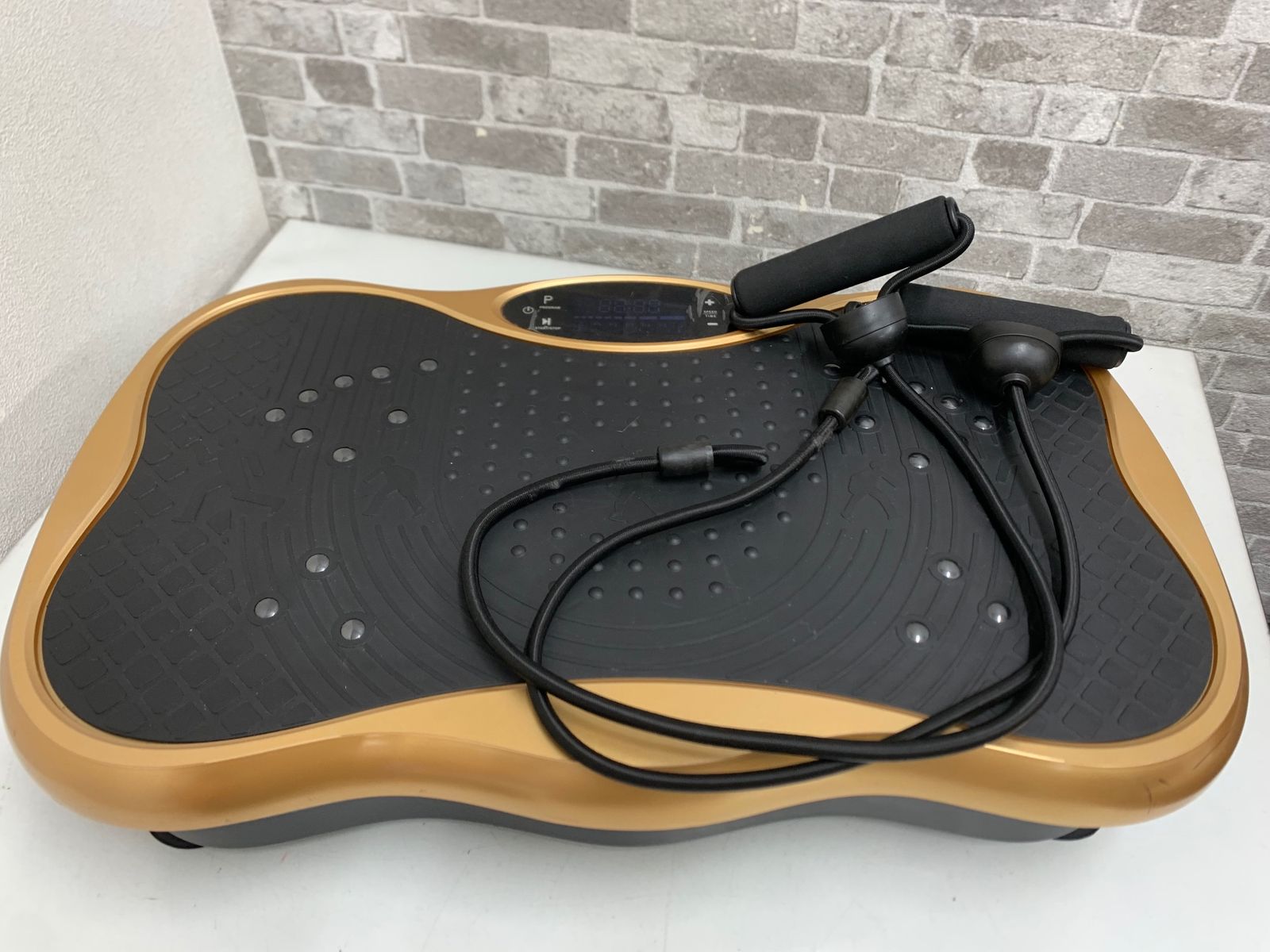 ブルブル振動マシン PS-CFU001 足腰鍛える君 エクササイズ-低価格 