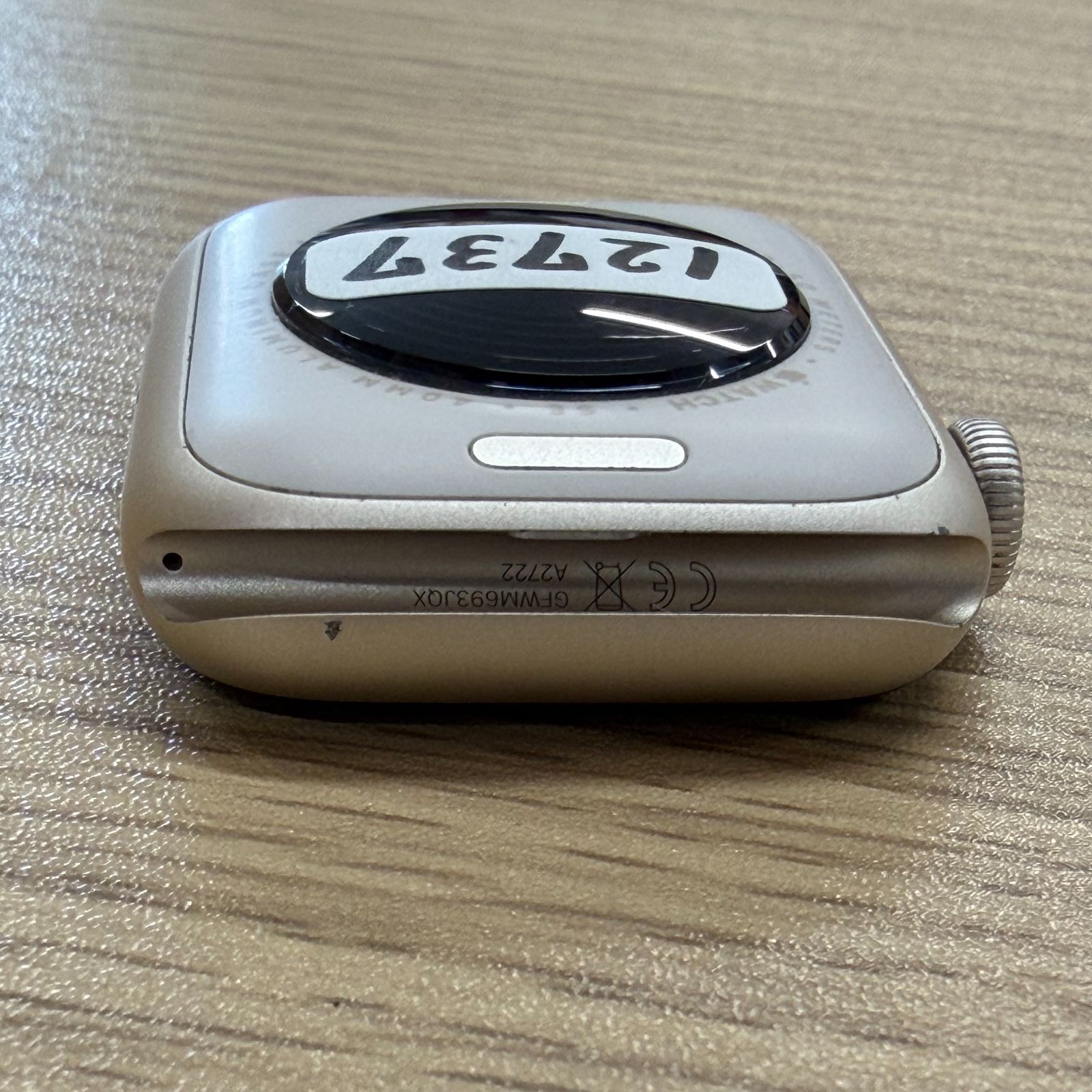 Apple Watch SE2 40mm スターライト バッテリー100% - メルカリ