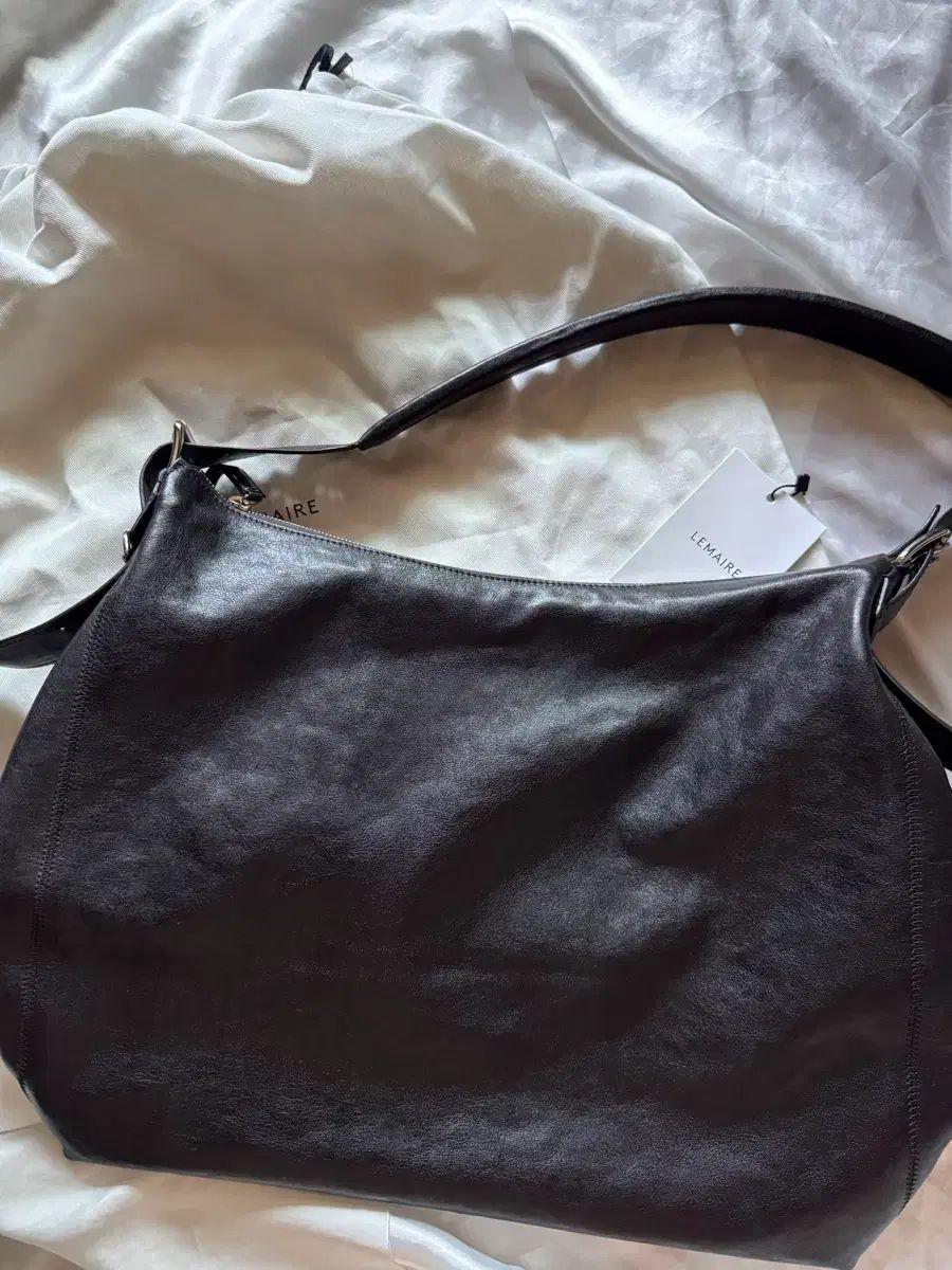 ルメール ベルト付き HOBO BAG DARK チョコレート