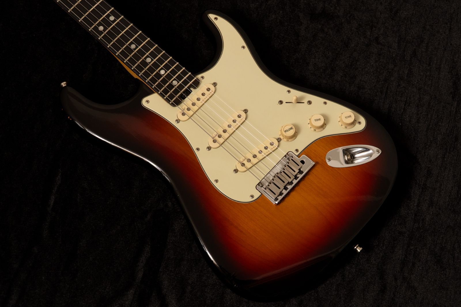 【used】Fender / American Elite Stratocaster 2017 3.68kg #US16130549【TONIQ横浜】