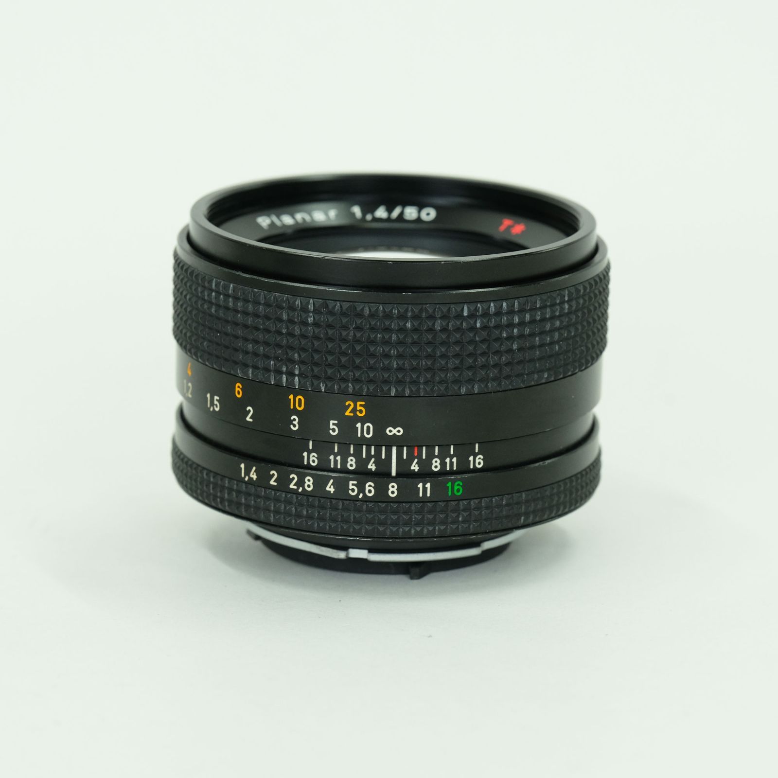 並品｜マウントアダプター付] Carl Zeiss Planar T* 50mm F1.4（MM