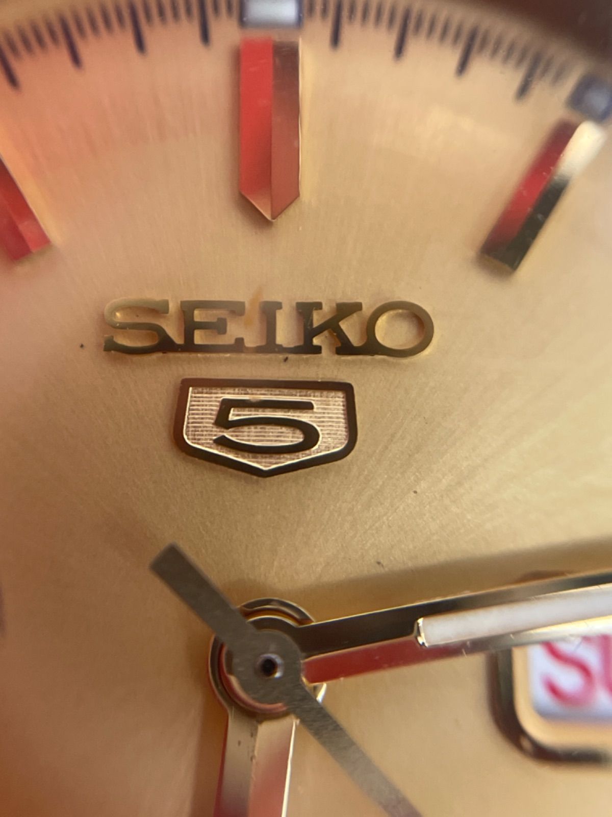爆買い，新品 E【ヴィンテージ】SEIKO 5 自動巻き 腕時計 7S26-08V2