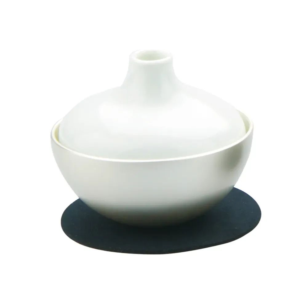 未使用新品　Sotto ソット　Chering　チェリング 銀　三具足　仏具　おりん　火立て　香立て　花立て　仏壇　具足セット　一輪挿し　インテリア　おしゃれ　シルバー　瀬尾製作所