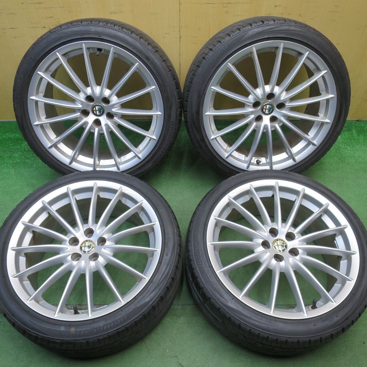バリ溝!24年!キレイ!9.5分★アルファロメオ GT 純正 225/40R18 ブリヂストン テクノ スポーツ 18インチ PCD98/5H★6052701NJノ