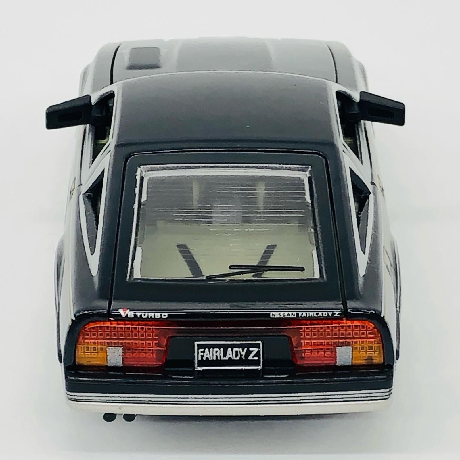 物流センター】 中古 1/43TLS0005ニッサンフェアレディZ300ZXZ31