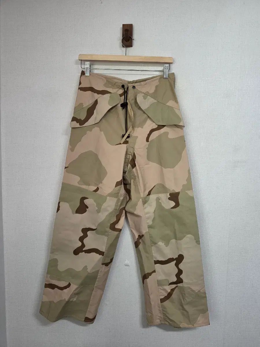 ミリタリー オリジナル GORE-TEX ゴアテックス サバゲー ズボン デッドストック XS-S
