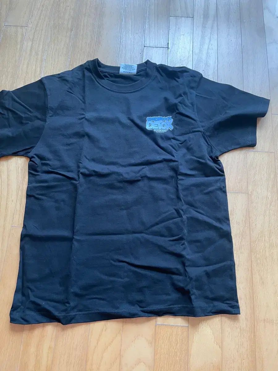 L ワンオクロック Tシャツ