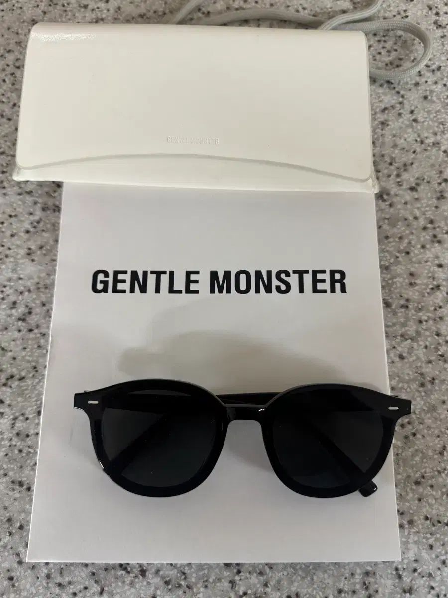 GENTLE MONSTER(ジェントルモンスター) オークン サングラス 新品