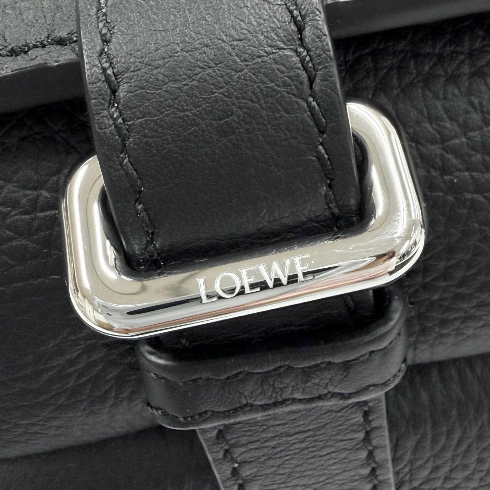 極美品▽LOEWE ロエベ B553A72X22 レザー アナグラムロゴ ミリタリー