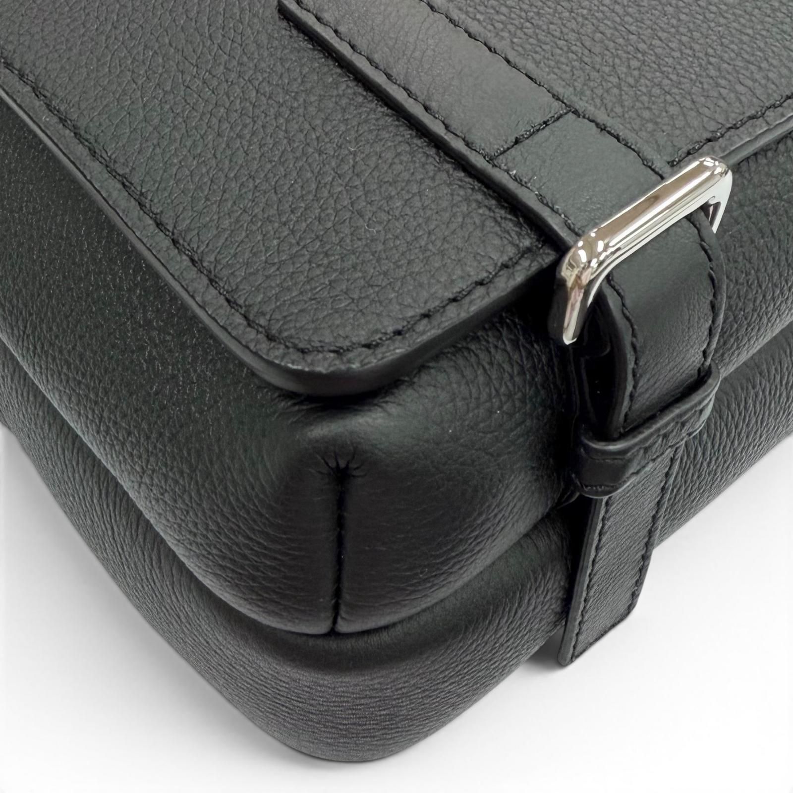 極美品▽LOEWE ロエベ B553A72X22 レザー アナグラムロゴ ミリタリー