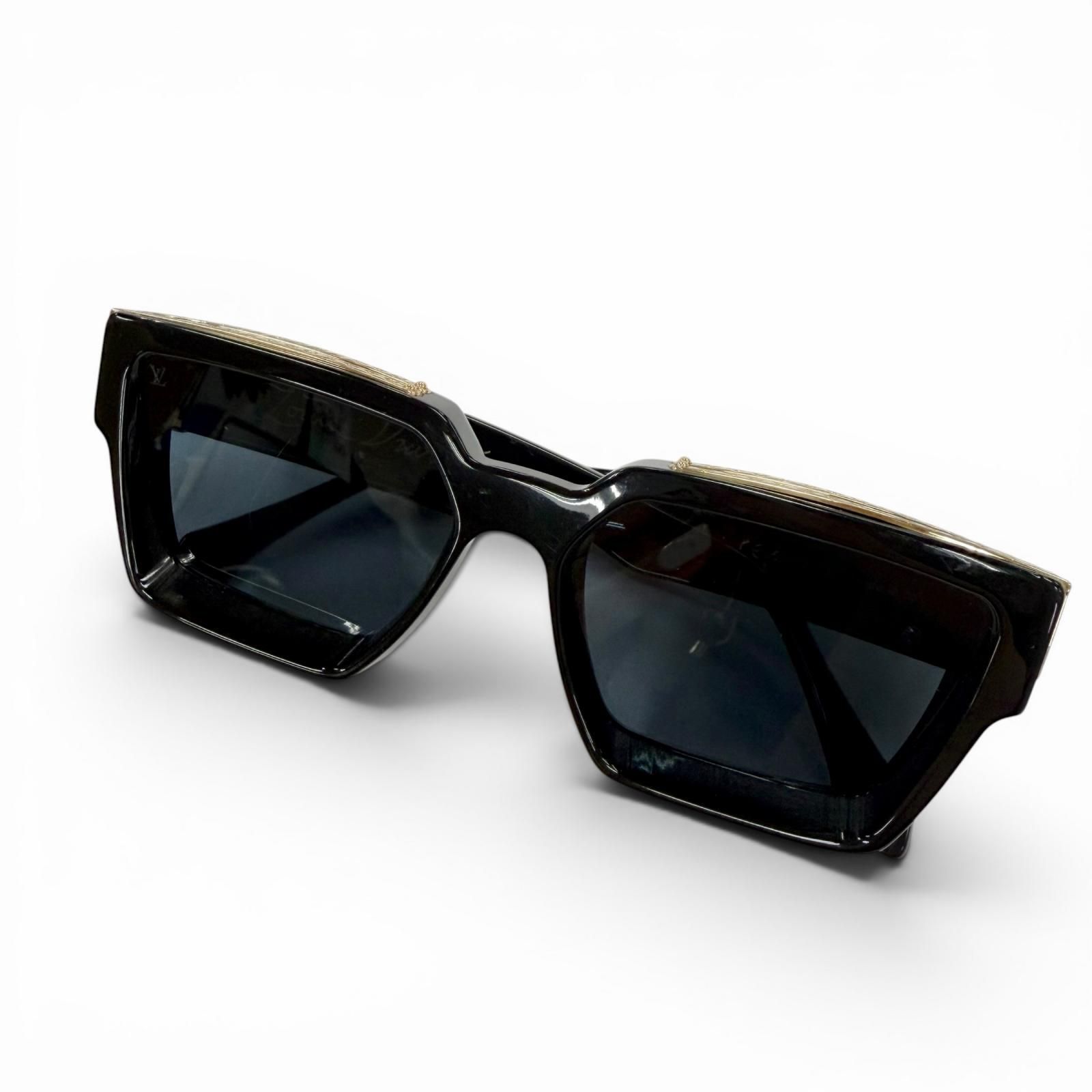 美品◇LOUIS VUITTON ルイヴィトン Z1165W 1.1 ミリオネア モノグラム フレーム サングラス ブラック ゴールド 55□17 145 デモレンズ イタリア製 メンズ 箱付き