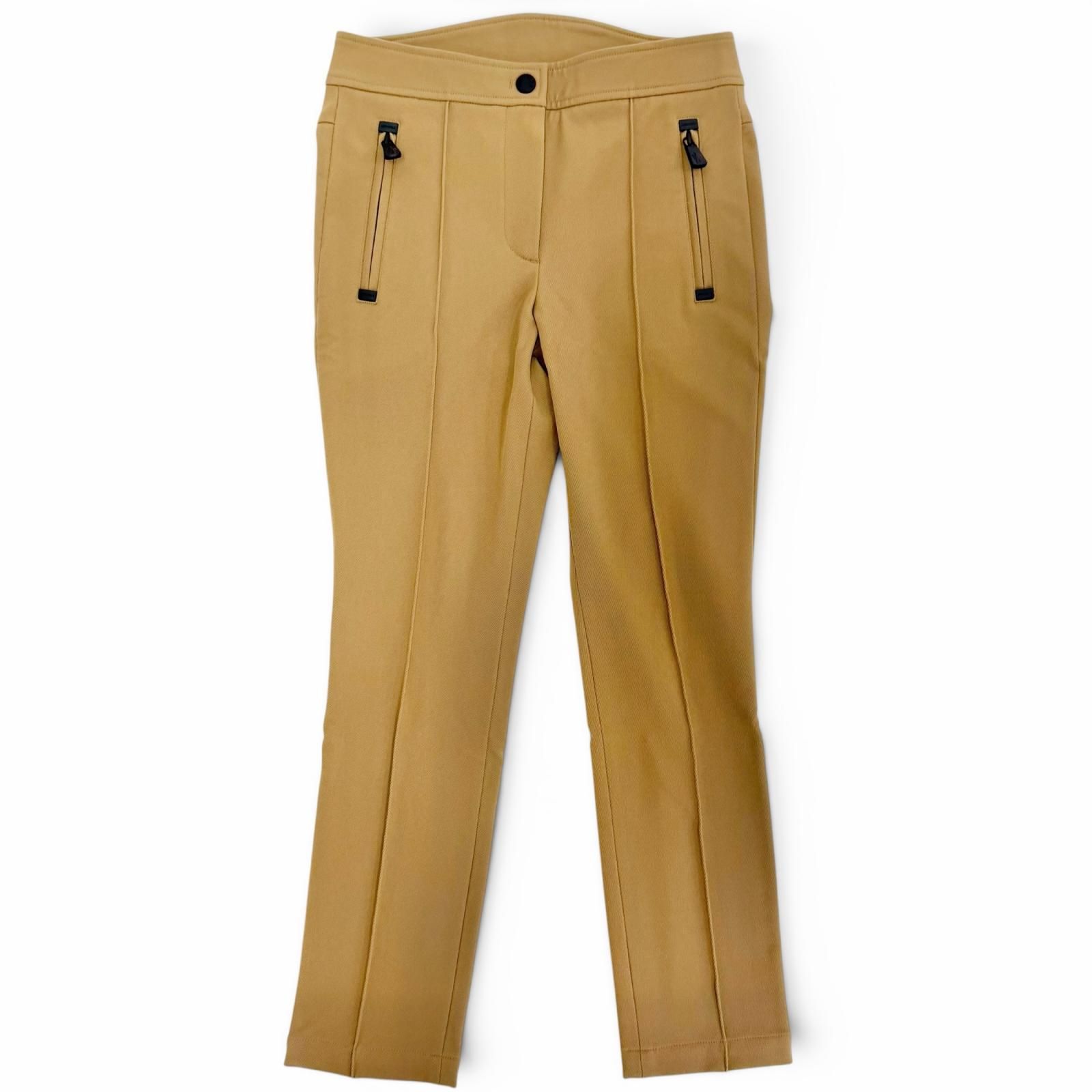 未使用品△MONCLER GRENOBLE モンクレール グルノーブル 2025年製 K20982A00001 PANTALONE ナイロン レーヨン ロゴワッペン テーラードフィット パンツ ブラウン 40 正規品 レディース【中古】