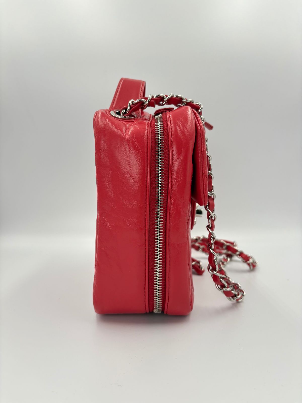 シャネル CHANEL 2wayショルダーバッグAS1321オイルドレザー 29番台赤