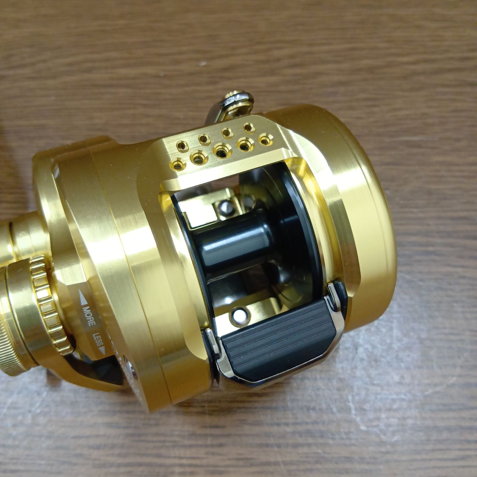 シマノ(SHIMANO) 22 オシアコンクエスト 301XG 【極美品】 - メルカリ