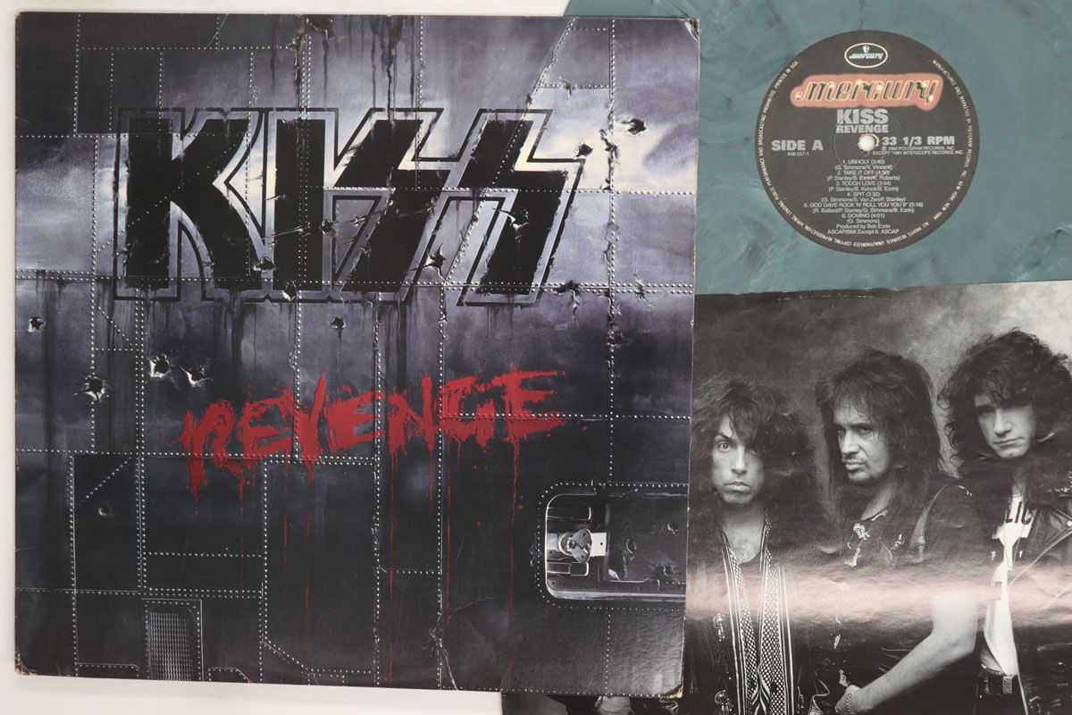 LP Kiss Revenge 8480371 MERCURY /00260