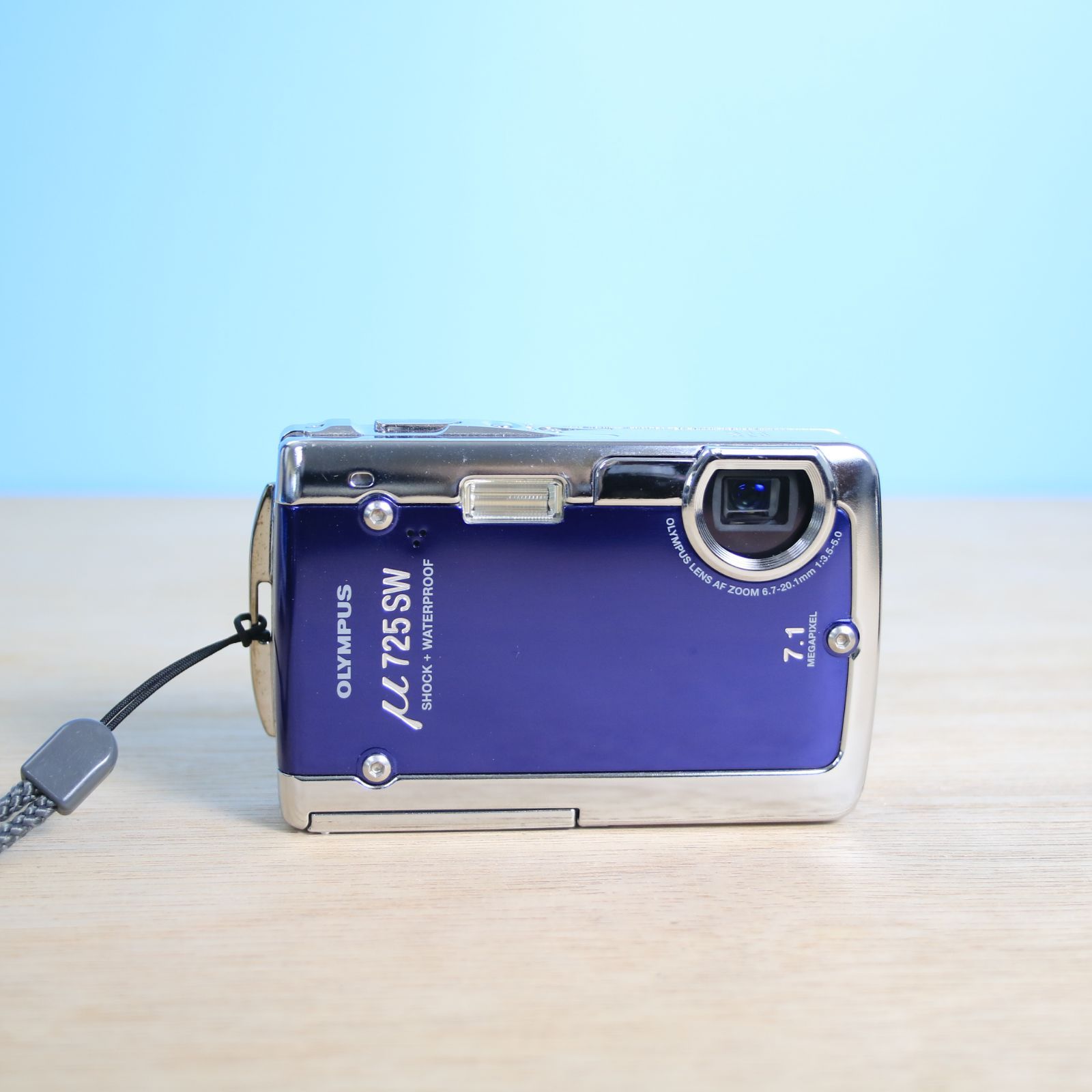 完動品❁美品 OLYMPUS μ 725SW オリンパス 防水 防塵 ディープブルー