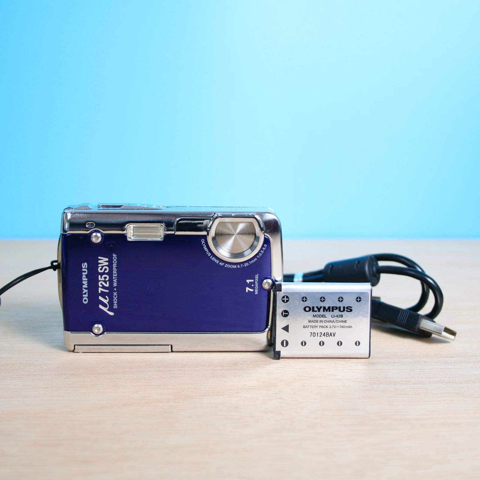 完動品❁美品 OLYMPUS μ 725SW オリンパス 防水 防塵 ディープブルー