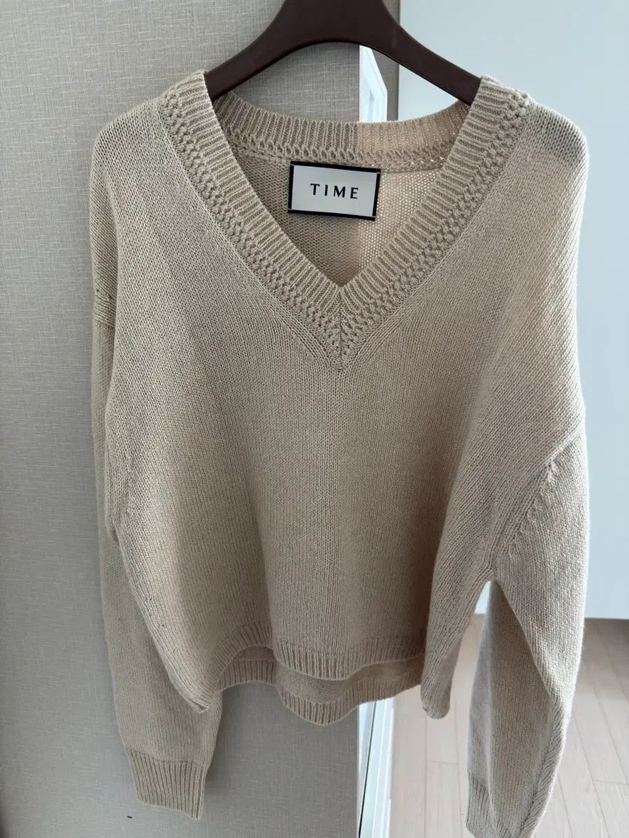 ハンサムタイム Vネック カシミア ニット