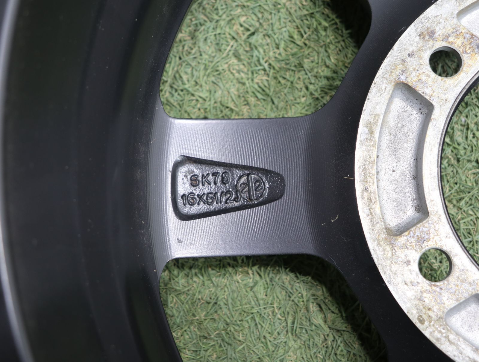 1(S1761)DIRT-XC/16×5.5J+22/5H PCD139.7☆ジムニー等に