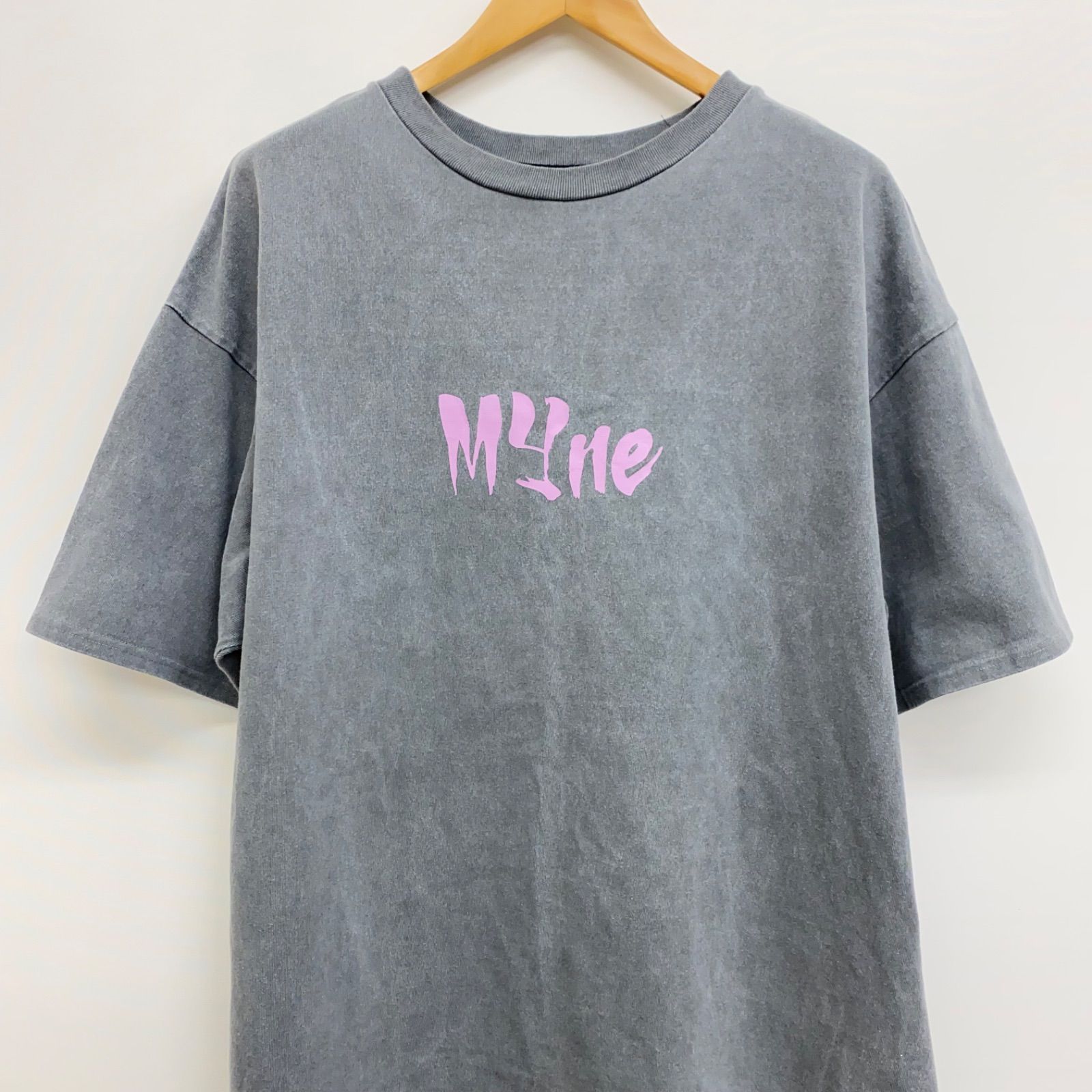 m5668 カタリスト catalyst × マイン ミハラヤスヒロ MYne MIHARA YASUHIRO Tシャツ