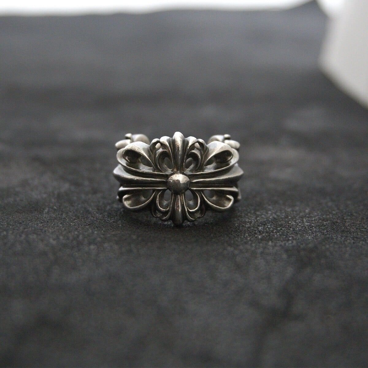 【最高級】CHROME HEARTS【DBL FLRL CRS RING】ダブルフローラルクロス 18号 リング シルバー 指輪 クロムハーツ 26040130