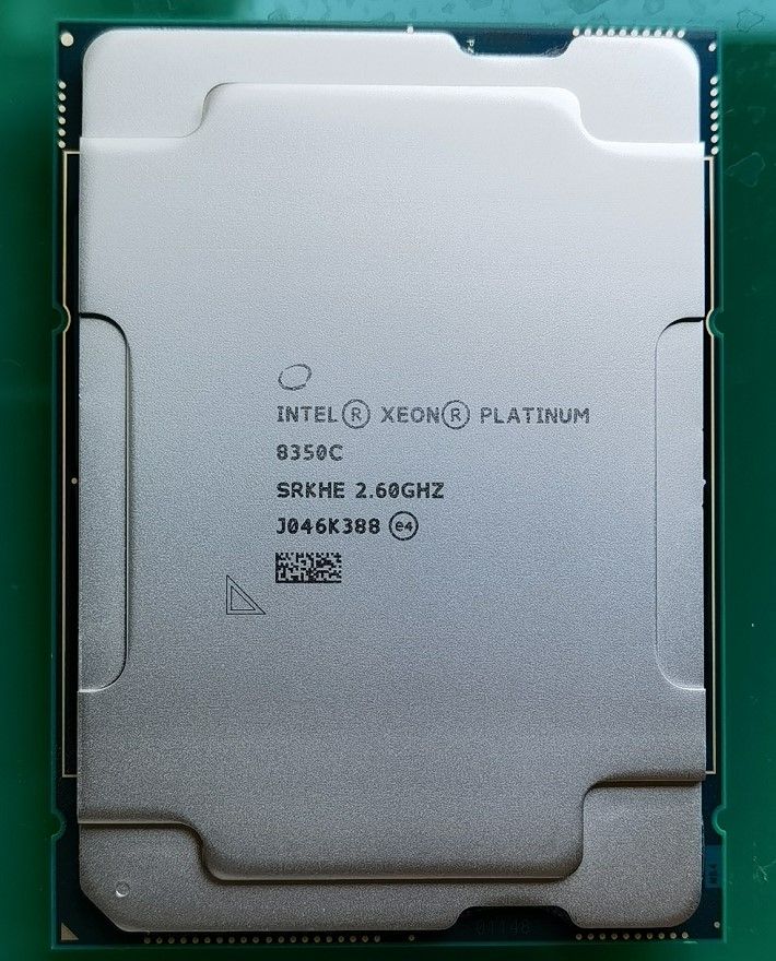 Intel Xeon Platinum 8350C SRKHE 32C 2.6GHz to 3.5GHz LGA4189 48MB 240W DDR4-3200