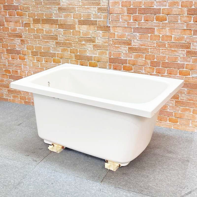 【中古品】【良品】 エプロン無し TOTO 材質FRP浴槽 (幅110cm 1100mm) お風呂 バスタブ ポリ浴槽 #N11(ペールホワイト) 2F