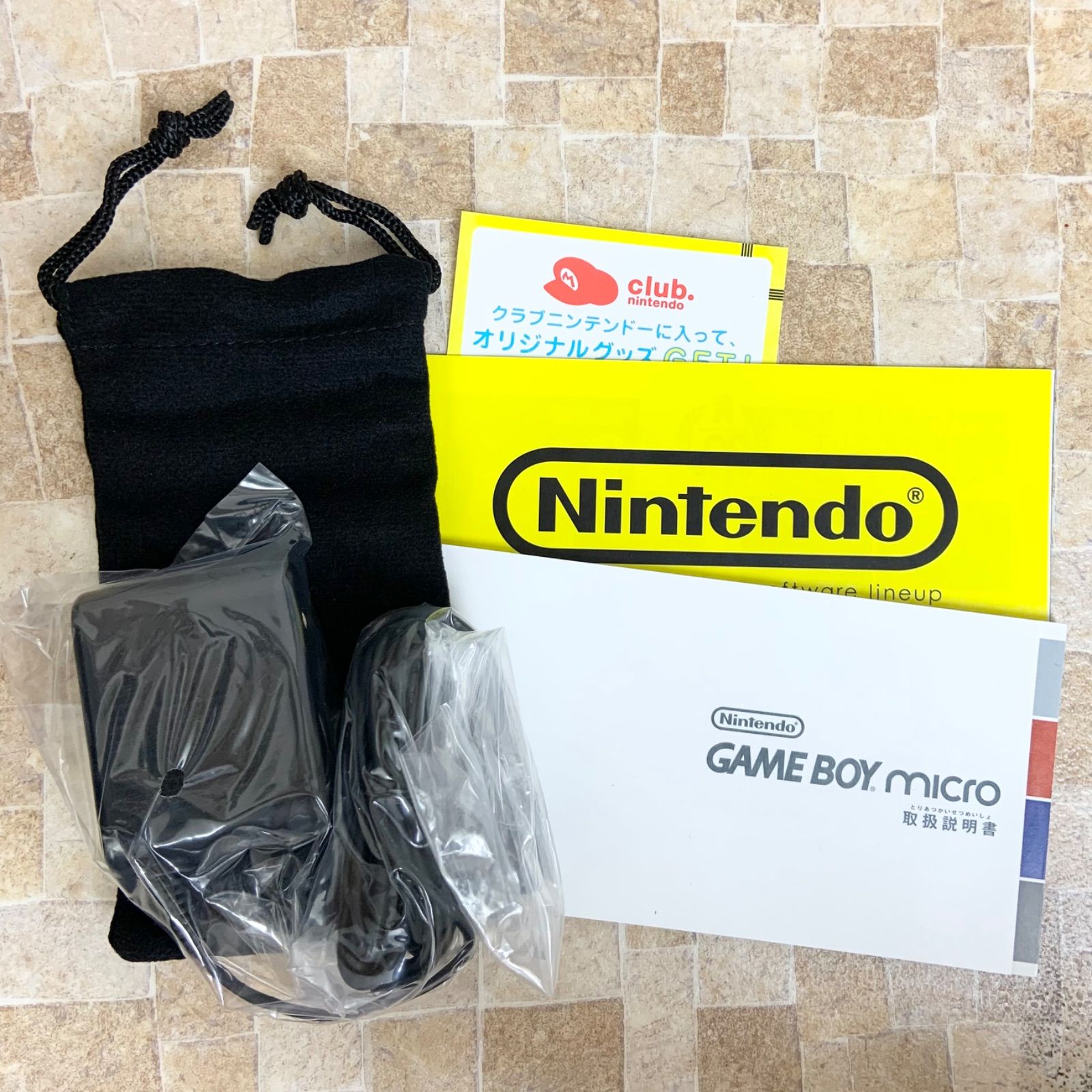 未使用に近い】希少 GAME BOY micro ゲームボーイミクロ GBm シルバー