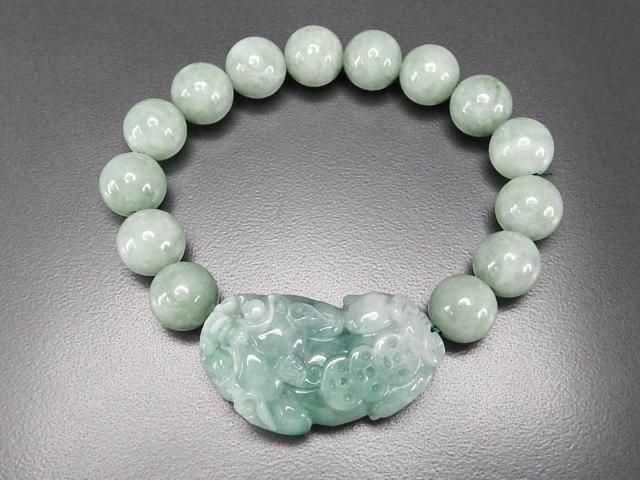 メンズ 一点物逸品良質緑入りひすい本翡翠ヒキュウ彫り13mm