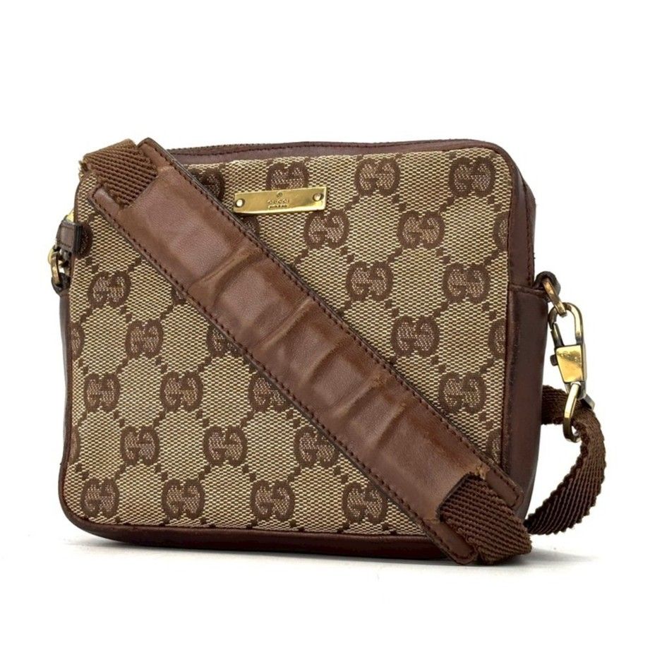 余白まで美しく】 GUCCI ショルダーバッグ GGキャンバス スクエア 