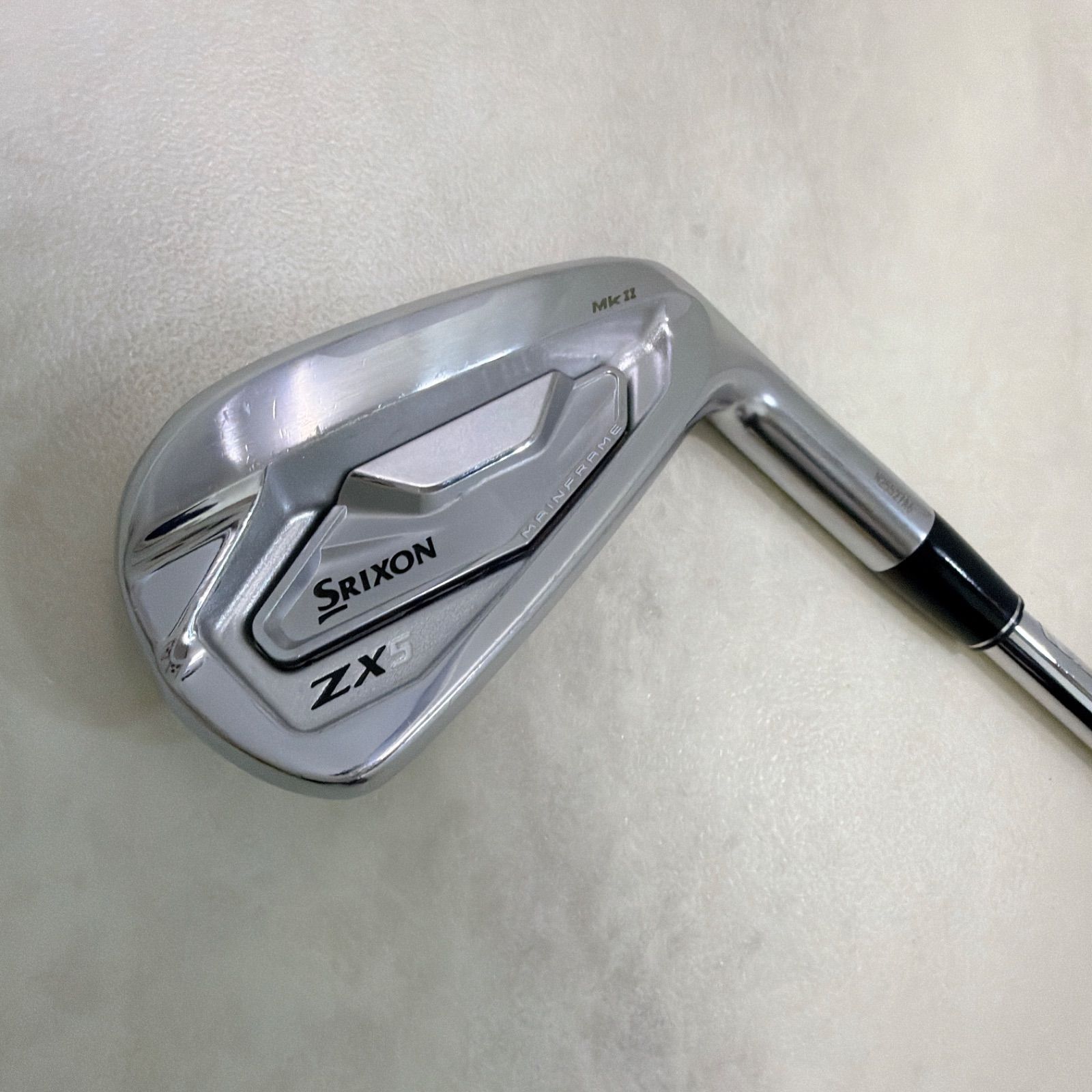 NYGC品 新品グリップ 美品 SRIXON ZX5 MK2 7番アイアン スチール N.S.PRO