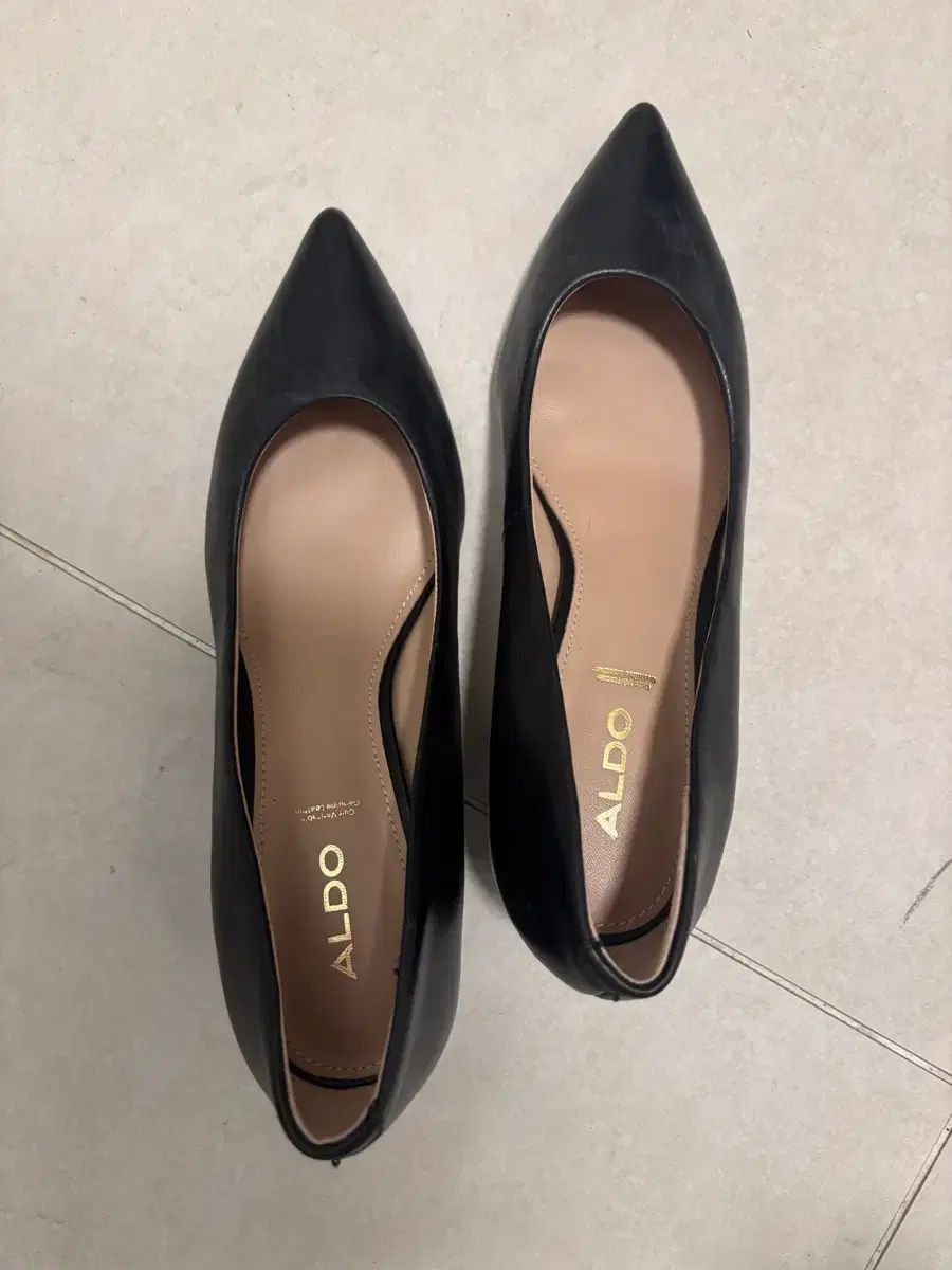 ALDO ブラックヒール 5cmヒール 1回着用