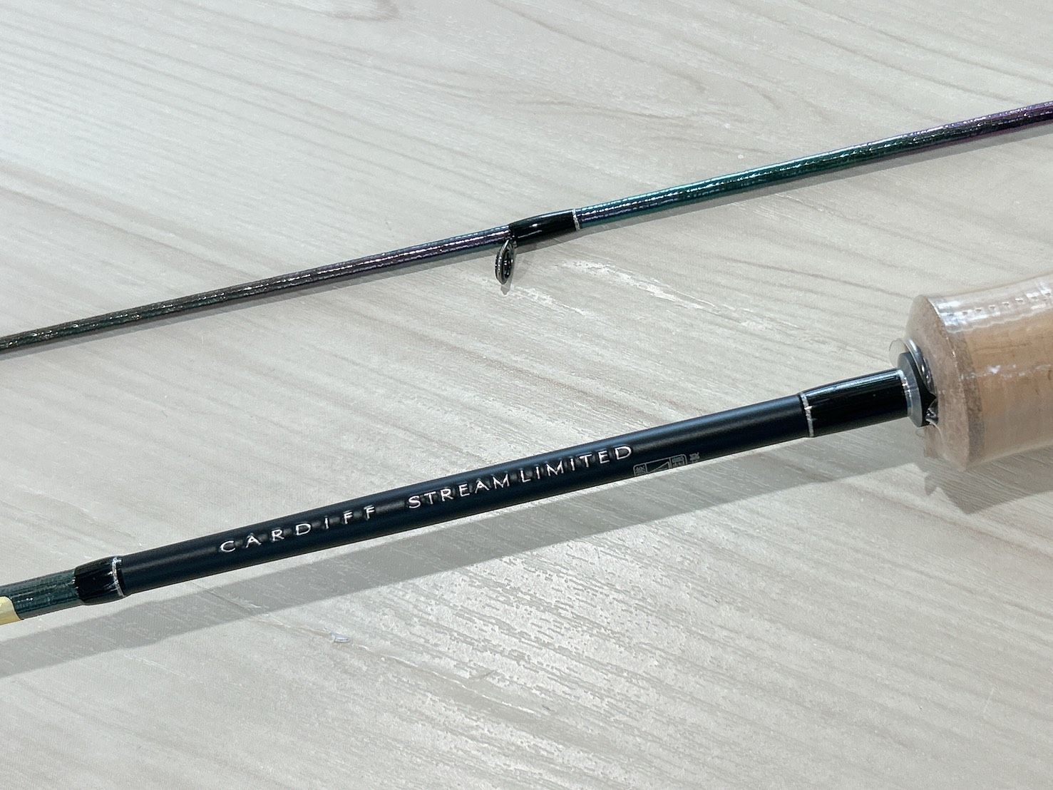 【中古品】シマノ　カーディフ ストリームリミテッド B54UL